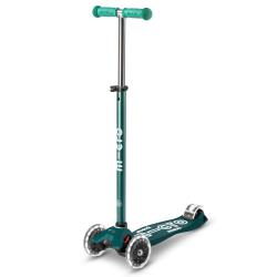 Maxi Micro DELUXE LED ECO Scooter: Green