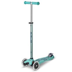 Maxi Micro DELUXE LED ECO Scooter: Mint