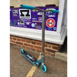 SNS CUSTOM - Kaiza Teal Titanium Custom Scooter