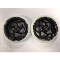 Blunt 120mm Prodigy Wheels White/Black - Pair
