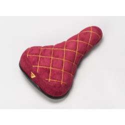 Diamond Stitch Wheelie Seat - Red/Gold