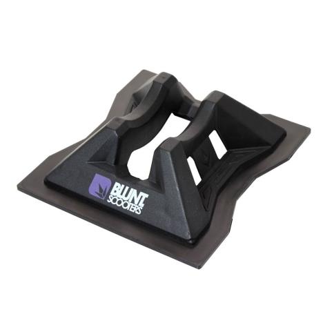 Blunt Scooter Stand Black £5.00