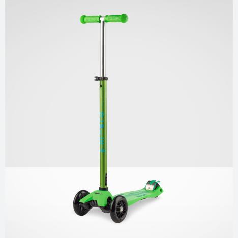 MAXI MICRO DELUXE SCOOTER Green £129.95