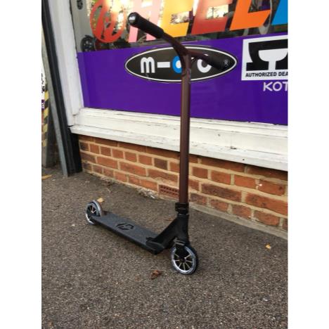 SNS CUSTOM Ao/Crisp Wood  £220.00