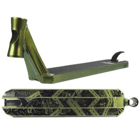 Lucky Tanner Fox Deck Assembly Green £119.99