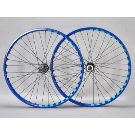 BLAD Wheel Set - Blue/Blue Check  £120.00