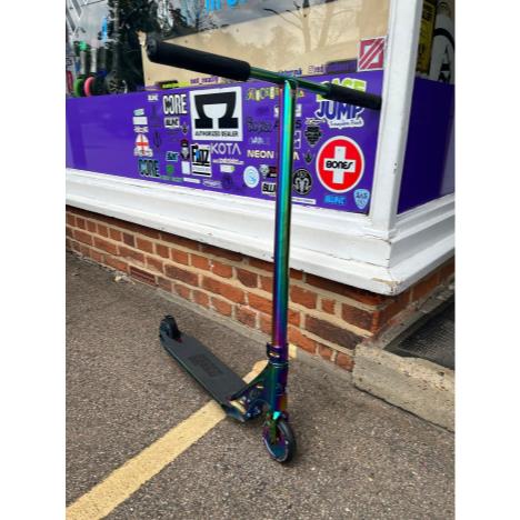 SNS CUSTOM - BLUNT / FASEN / LOGIC / ROOT / SACRIFICE Neochrome £375.00